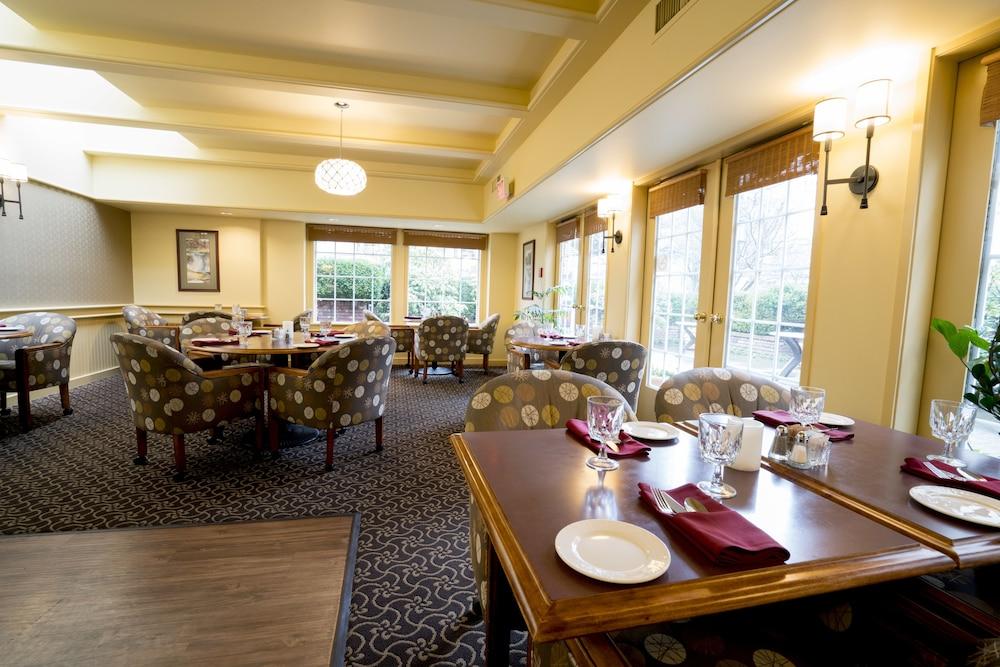 Royal Scot Hotel & Suites Victoria Luaran gambar