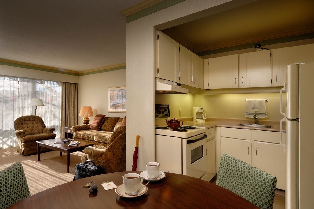 Royal Scot Hotel & Suites Victoria Luaran gambar